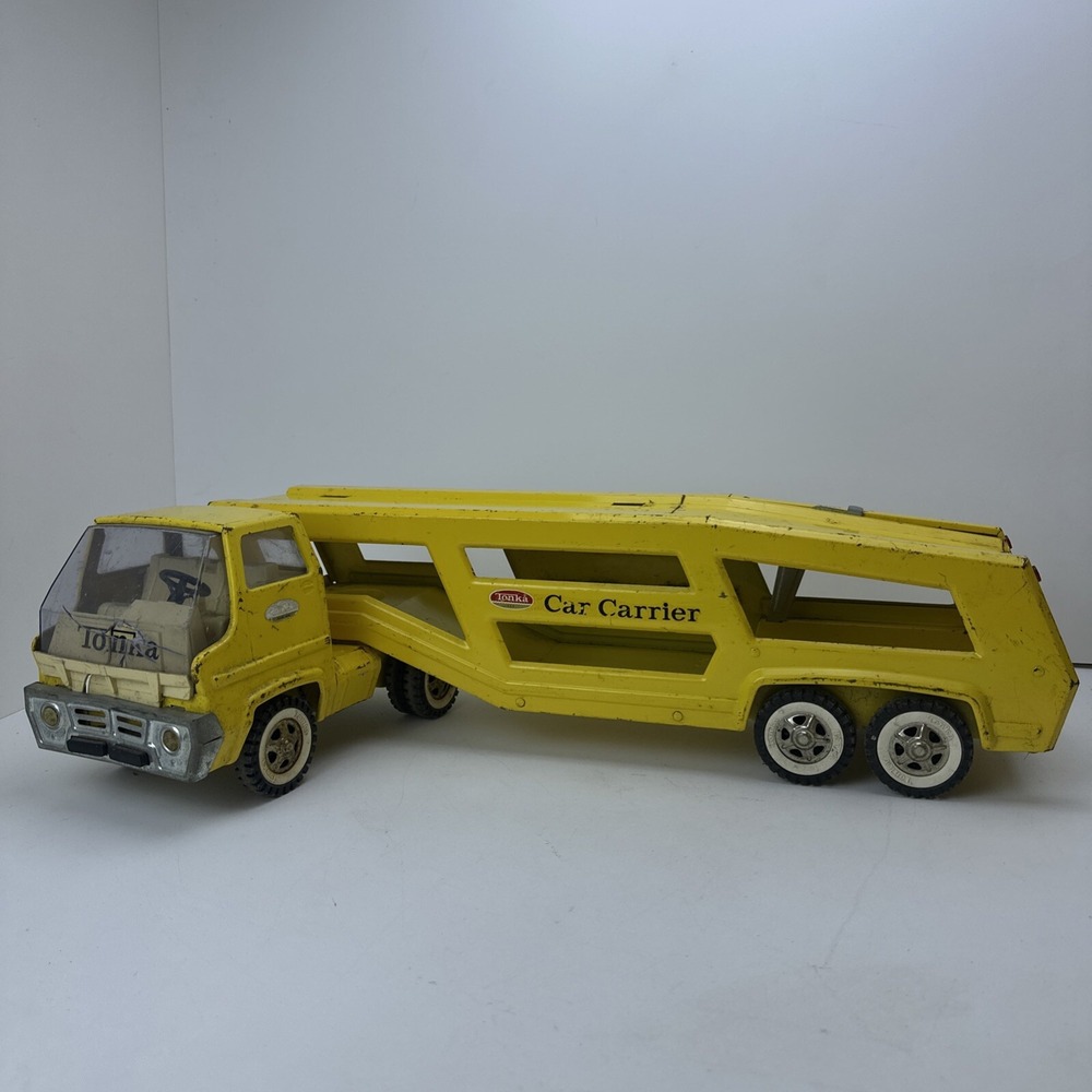 Vintage Tonka Car Carrier No. 2850 Auto Transporter Truck  Pressed Steel AS IS